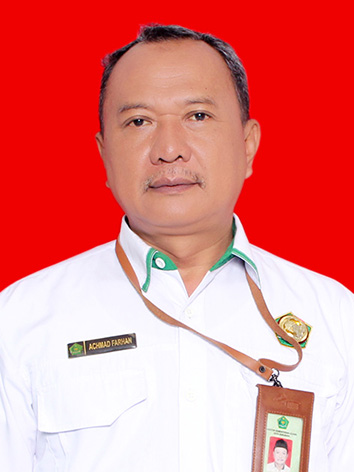 <center>Wali Kelas 9I<br>Achmad Farhan, S.Pd., M.Si. </center>